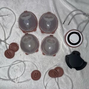 Momcozy V1 Pro breast pump